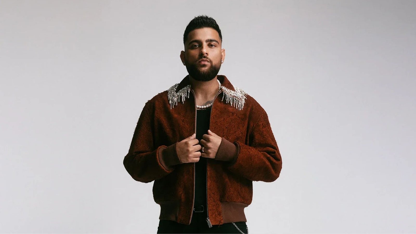 Karan Aujla Wedding Show Price - Book Punjabi Singer 1