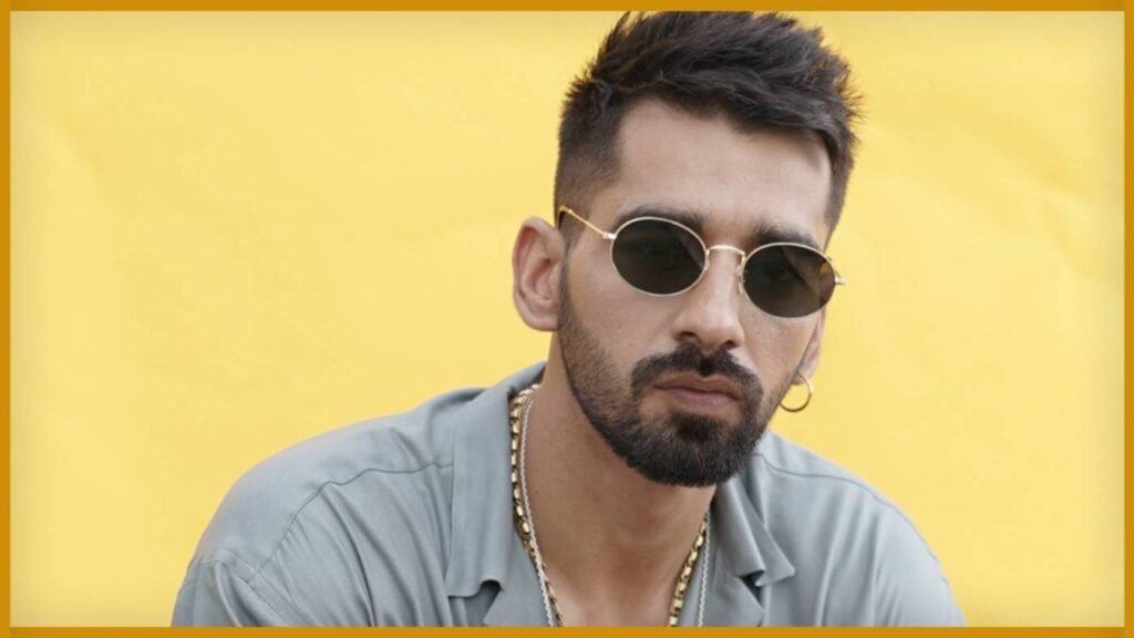 Maninder Buttar - Book Punjabi Singer
