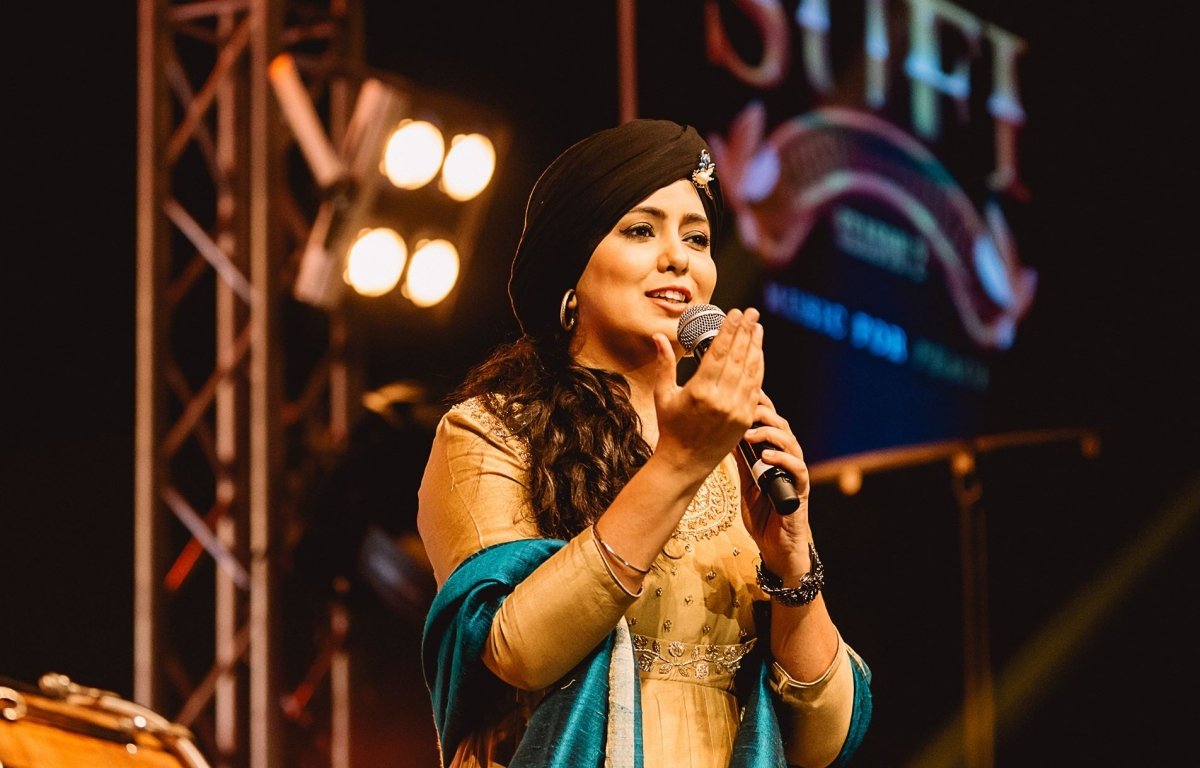 harshdeep kaur book punjabi singer